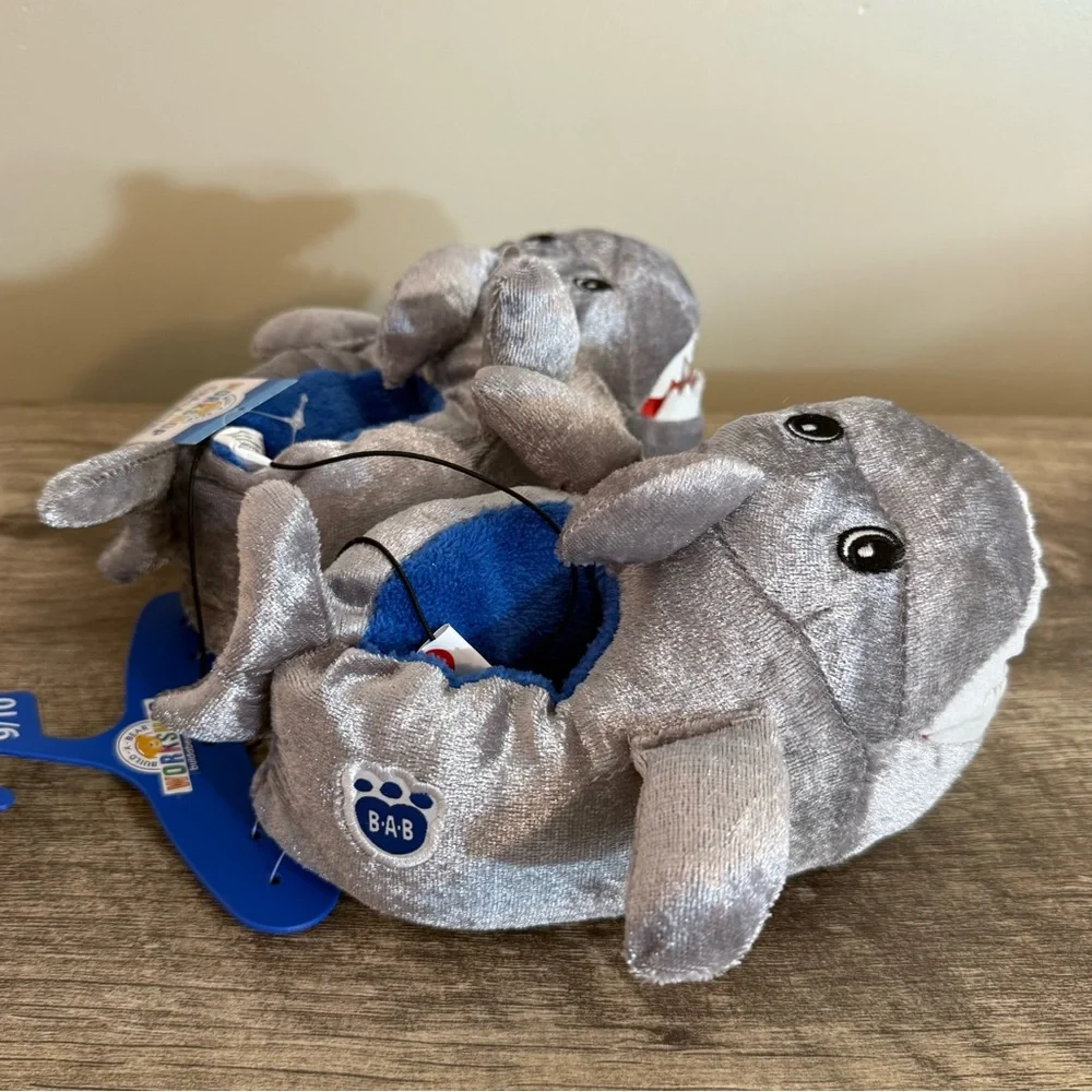 NEW Build a Bear BAB Plush Shark Slippers Toddler Size XS 9-10 Unisex